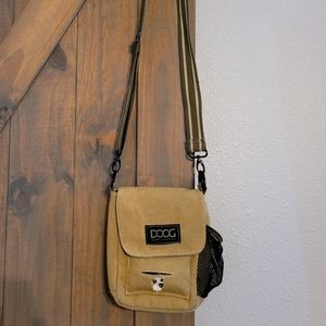 DOOG shoulder bag